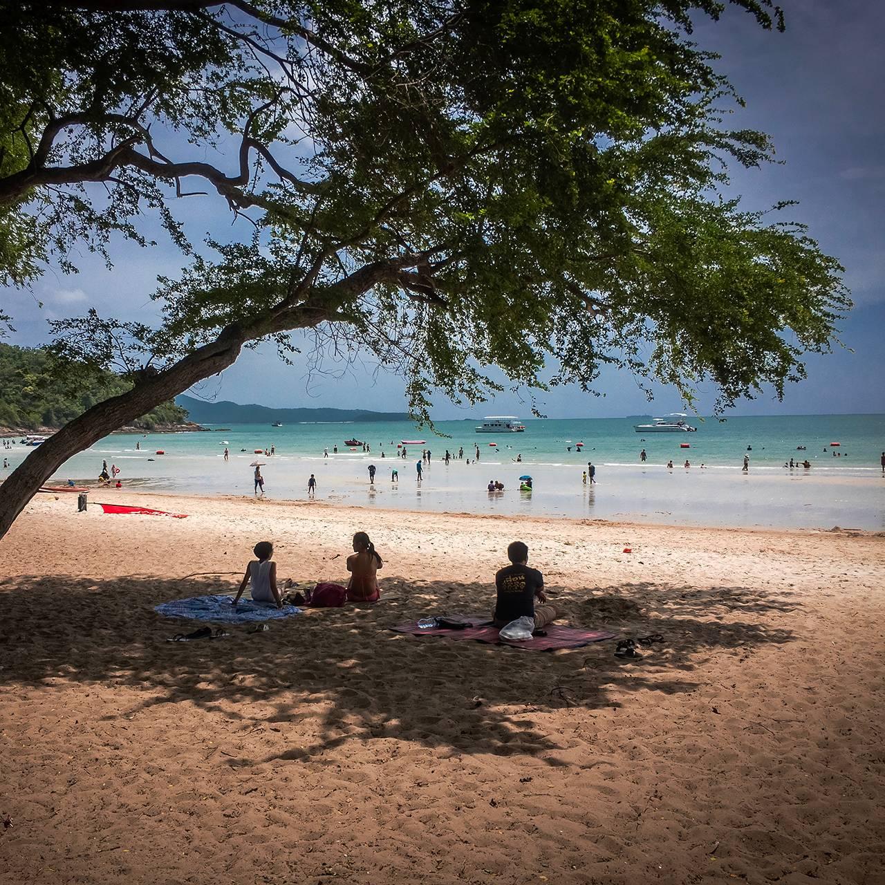 Пляжи паттайи. Тайланд Паттайя военный пляж. Пляж сай Кео в Паттайе. Sai Kaew Beach пляж. Военный пляж в Паттайе.